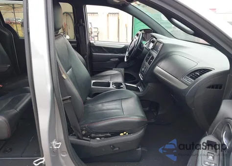 2016 Dodge Grand Caravan R/T z USA, uszkodzony, nr VIN 2C4RDGEGXGR352481